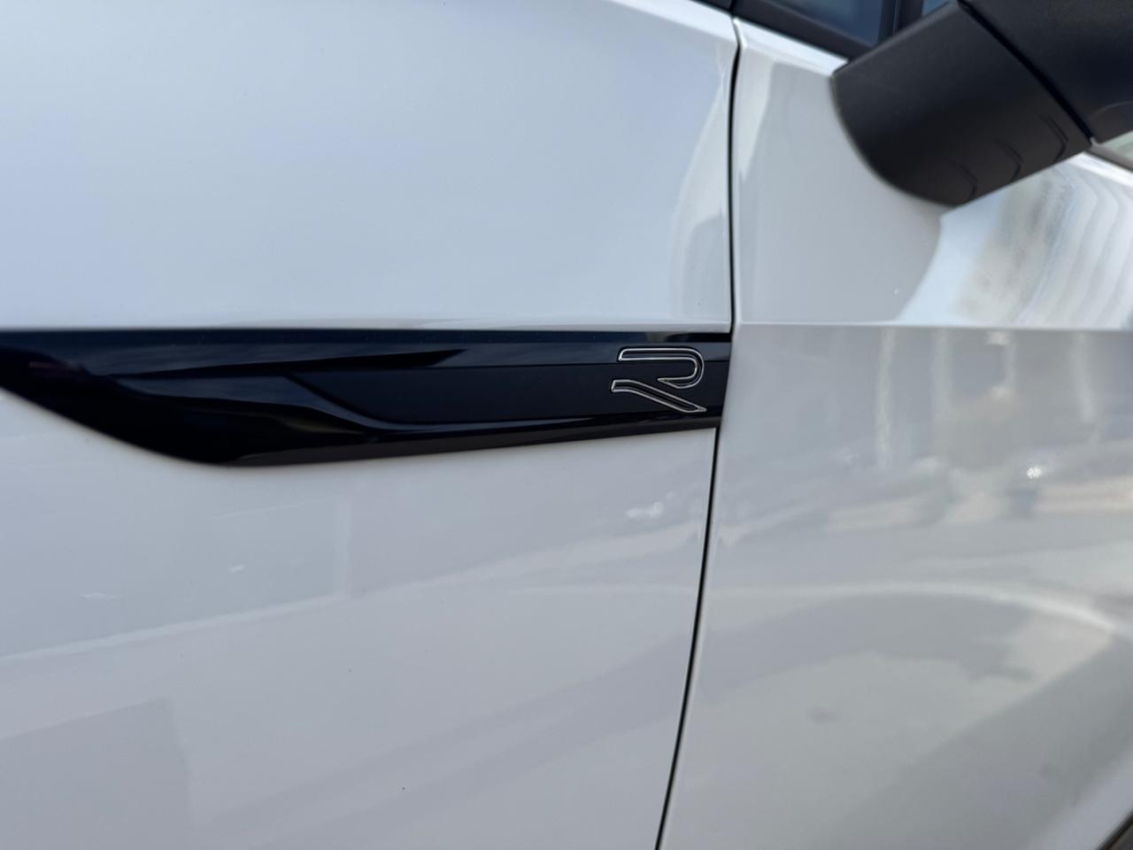 Volkswagen Golf 2.0 TDI 150 CV DSG SCR R-Line