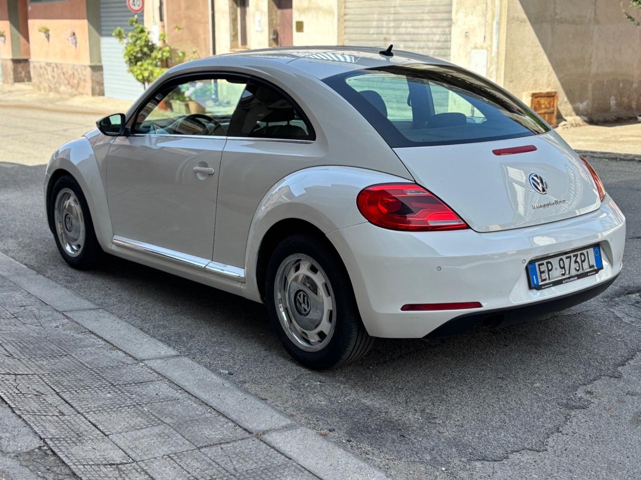 Volkswagen Maggiolino 1.6 TDI Design
