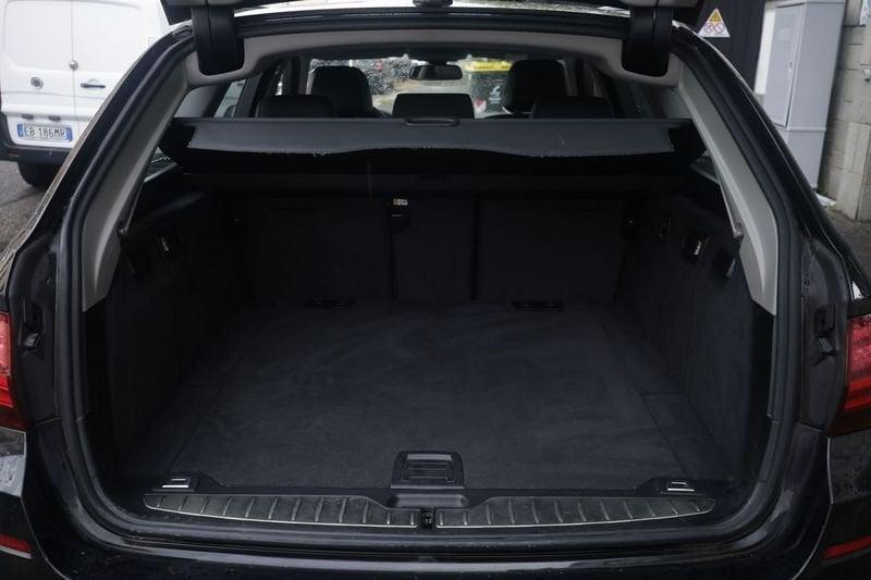 BMW Serie 5 Touring BMW 520d Touring Luxury Unicoproprietario