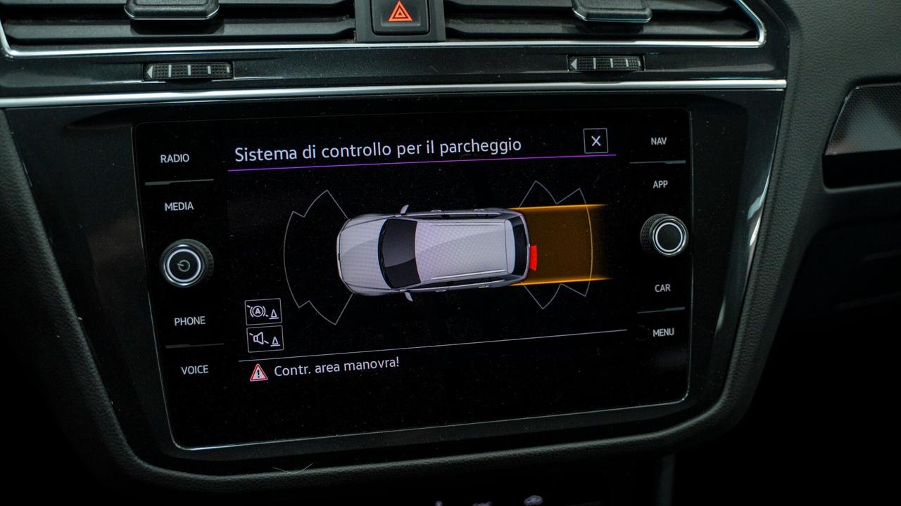 Volkswagen Tiguan 2.0 TDI LIFE DSG 150 CV PACK LUCI CARPLAY LED FULL OPTIONAL