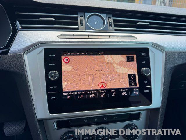 VOLKSWAGEN Passat Variant 2.0 TDI 150 Cv DSG Executive BlueMotion Tech.