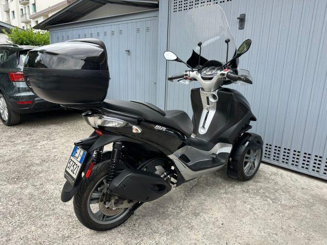 PIAGGIO MP3 LT 300 Yourban patente B