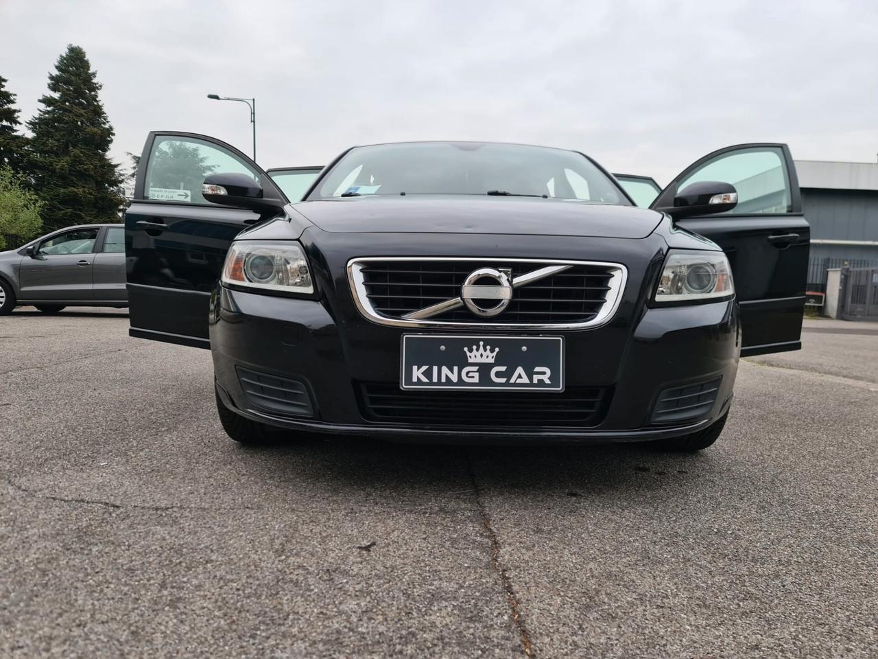 Volvo V50 D2 R-design