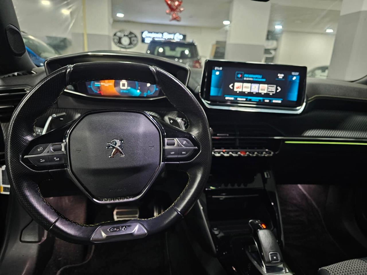 NUOVA PEUGEOT 2008 GT-LINE 1.5 BLUEHDI 131CV EAT8 CAMBIO AUTOMATICO F1