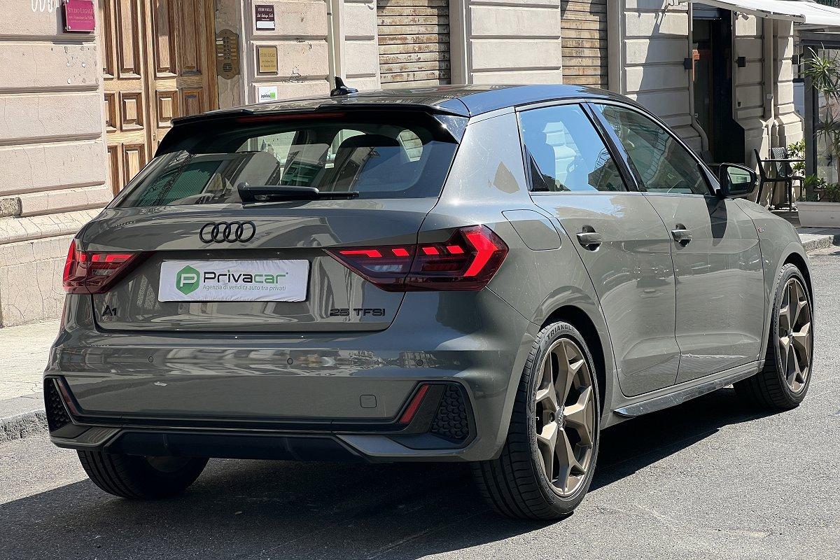 AUDI A1 SPB 25 TFSI Identity Black
