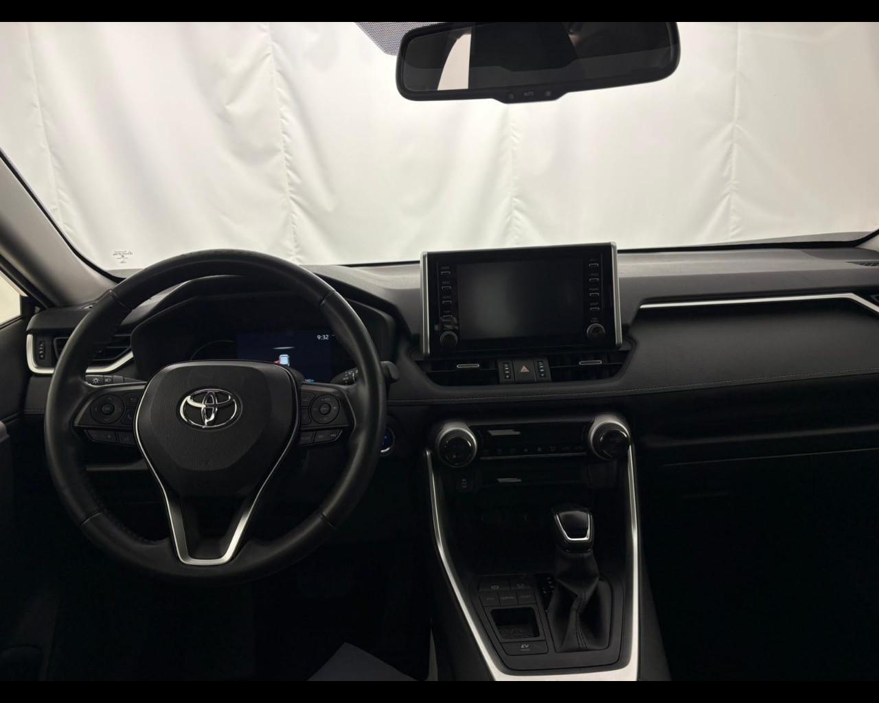 TOYOTA Rav4 2.5 vvt-ie h Dynamic 2wd 218cv e-cvt