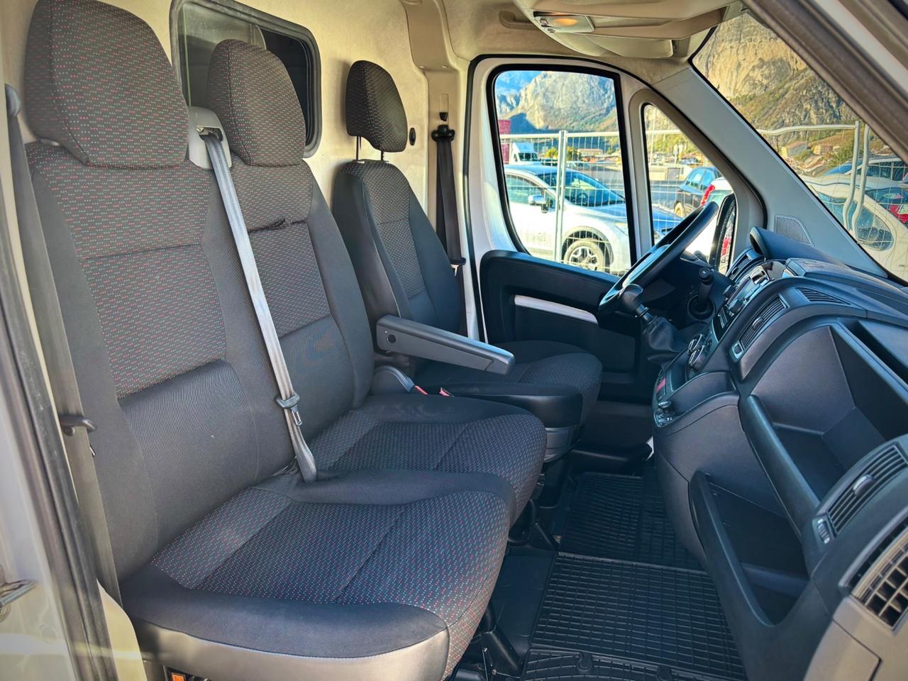 Peugeot Boxer 33 2.2 BlueHDi 140 S&S PLM-TM Furgone L3H2