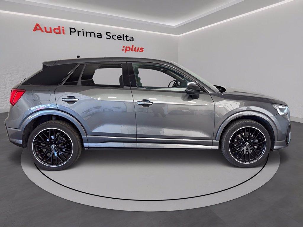 AUDI Q2 35 2.0 tdi identity black s-tronic del 2025