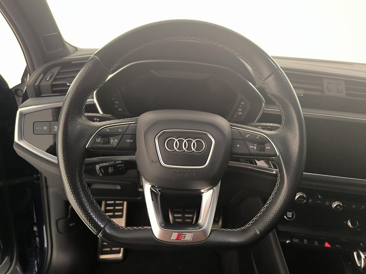 Audi Q3 sportback 35 2.0 tdi s line edition s-tronic