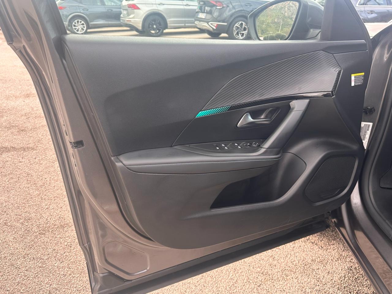 Peugeot 2008 PureTech 130 S&S EAT8 Allure Pack