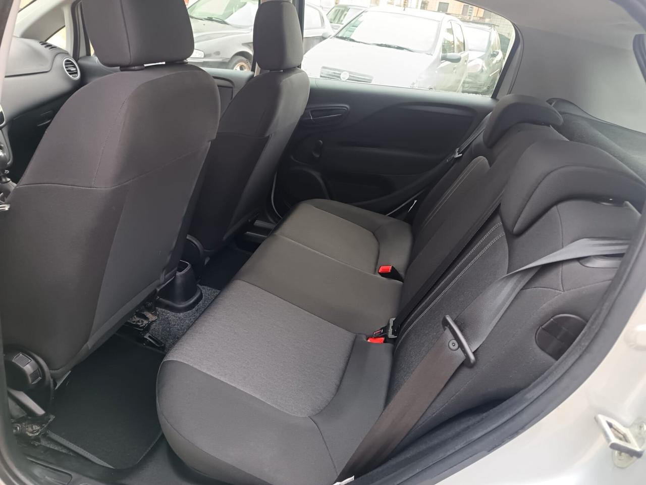 Fiat Punto 1.4 8V 5 porte Natural Power Young