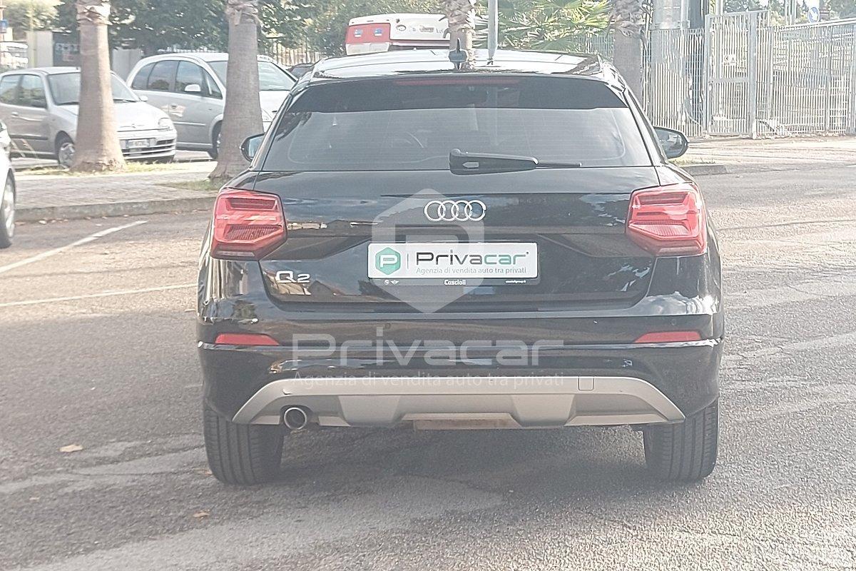 AUDI Q2 30 TDI S tronic Business