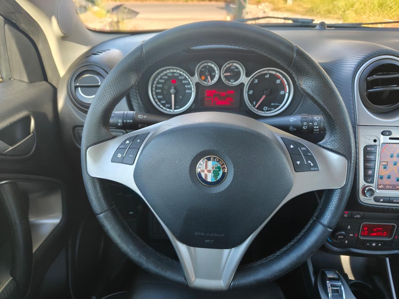 Alfa Romeo MiTo 1.3 JTDm 85CV OK NEOPATENTATI
