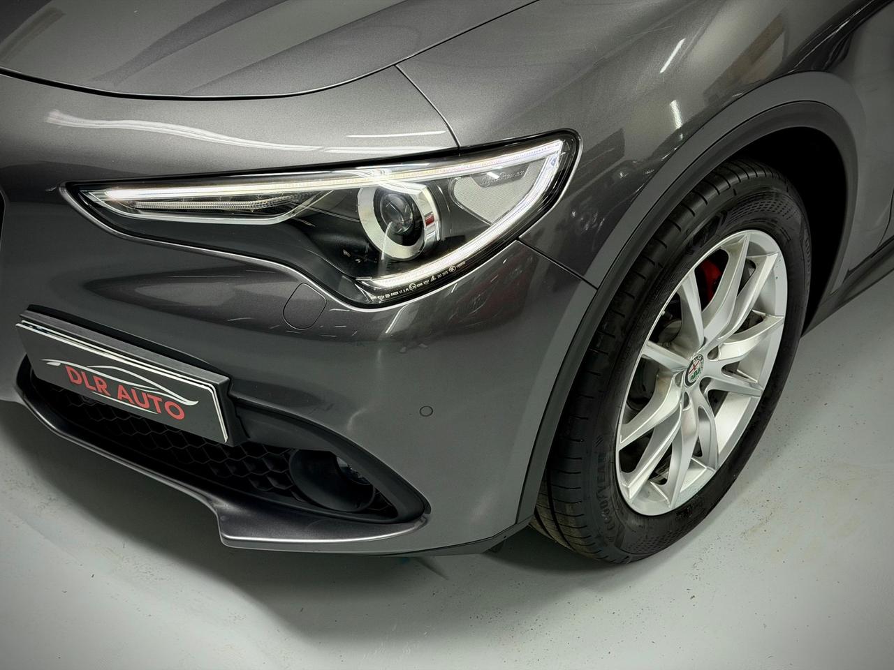 Alfa Romeo Stelvio 2.2 Turbodiesel 190 CV AT8 RWD Executive