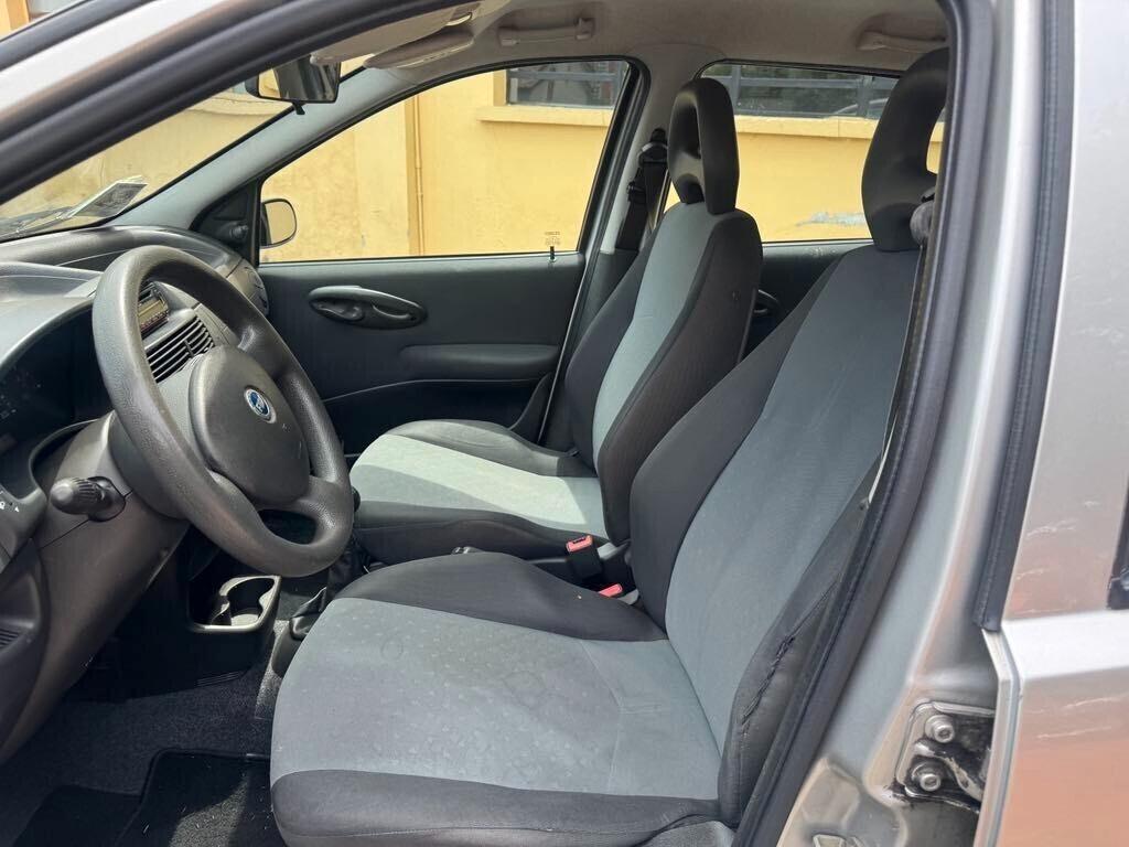 Fiat Punto 1.2 5 porte Active Natural Power