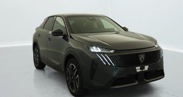 PEUGEOT 3008 Hybrid 136 e-DCS6 Allure con Panoramic Pack