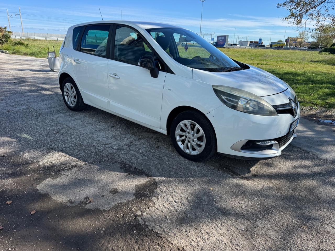 Renault Scenic Scénic XMod 1.5 dCi 110CV Start&Stop Energy