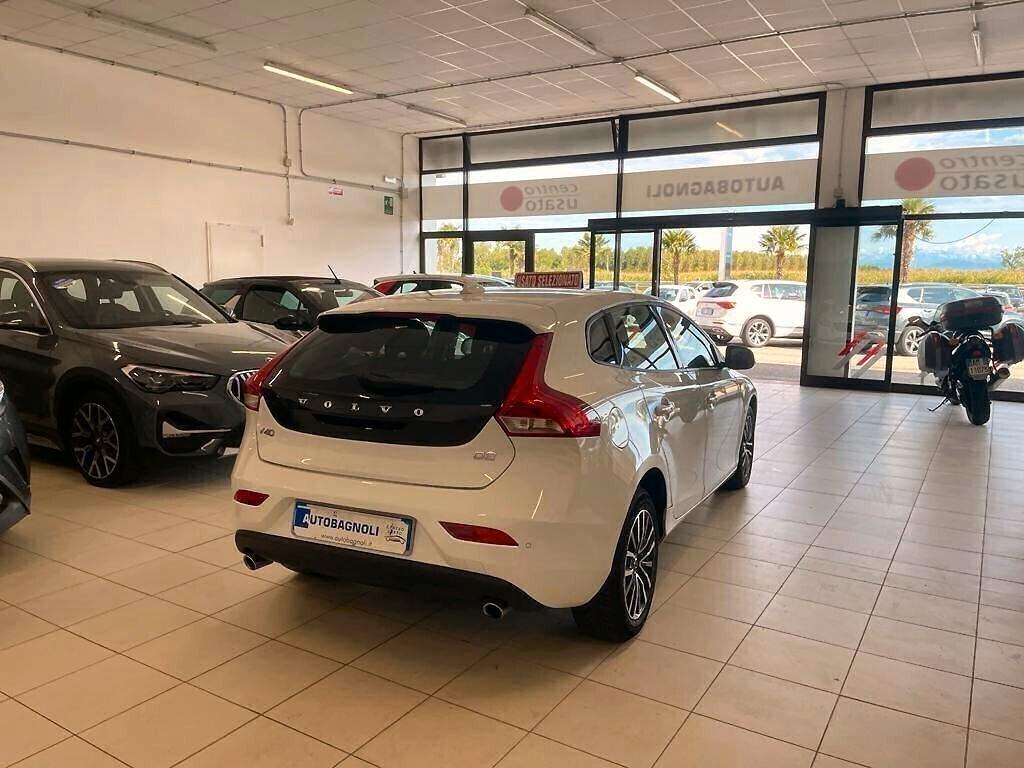 Volvo V40 BUSINESS PLUS D2 Geartronic