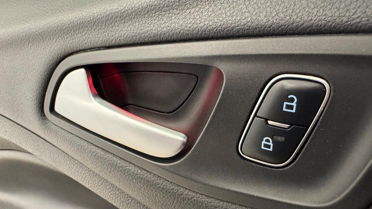 Ford Kuga 1.5 TDCI 120 CV S&S 2WD Titanium-2018