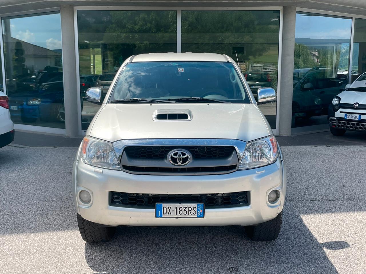 Toyota Hilux 3.0 D-4D 171cv 4WD 4p. Doub. Cab MANUALE+GANCIO