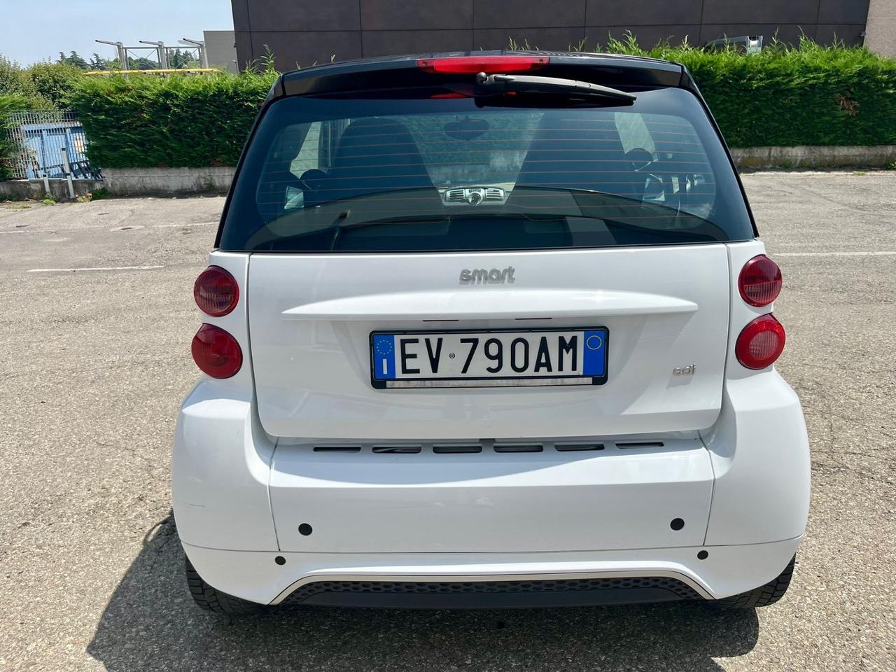 Smart ForTwo 0.9diesel 54cv 2014 140.000km per neopatentati