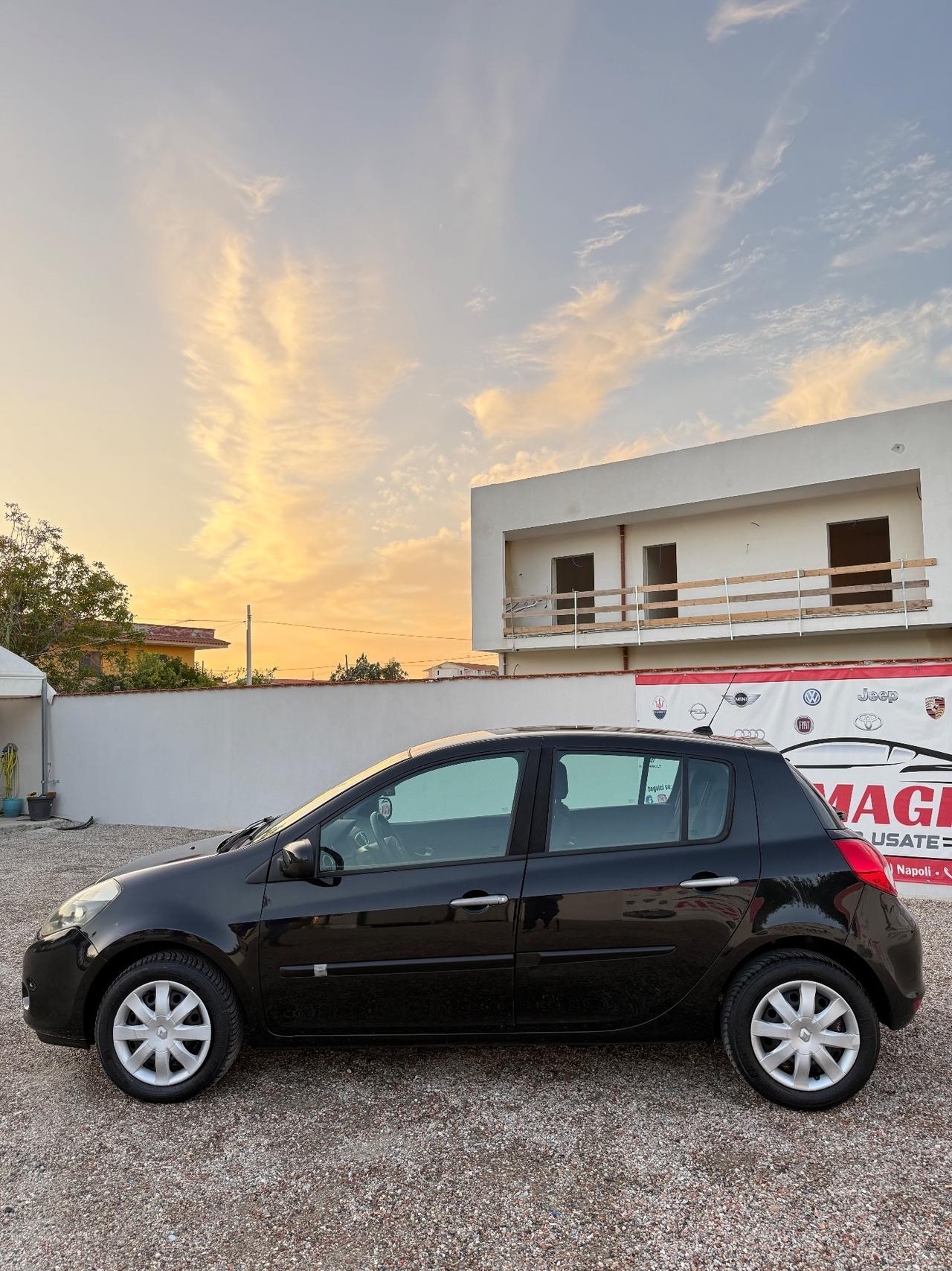 Renault Clio 1.2 16V 5 porte Live!