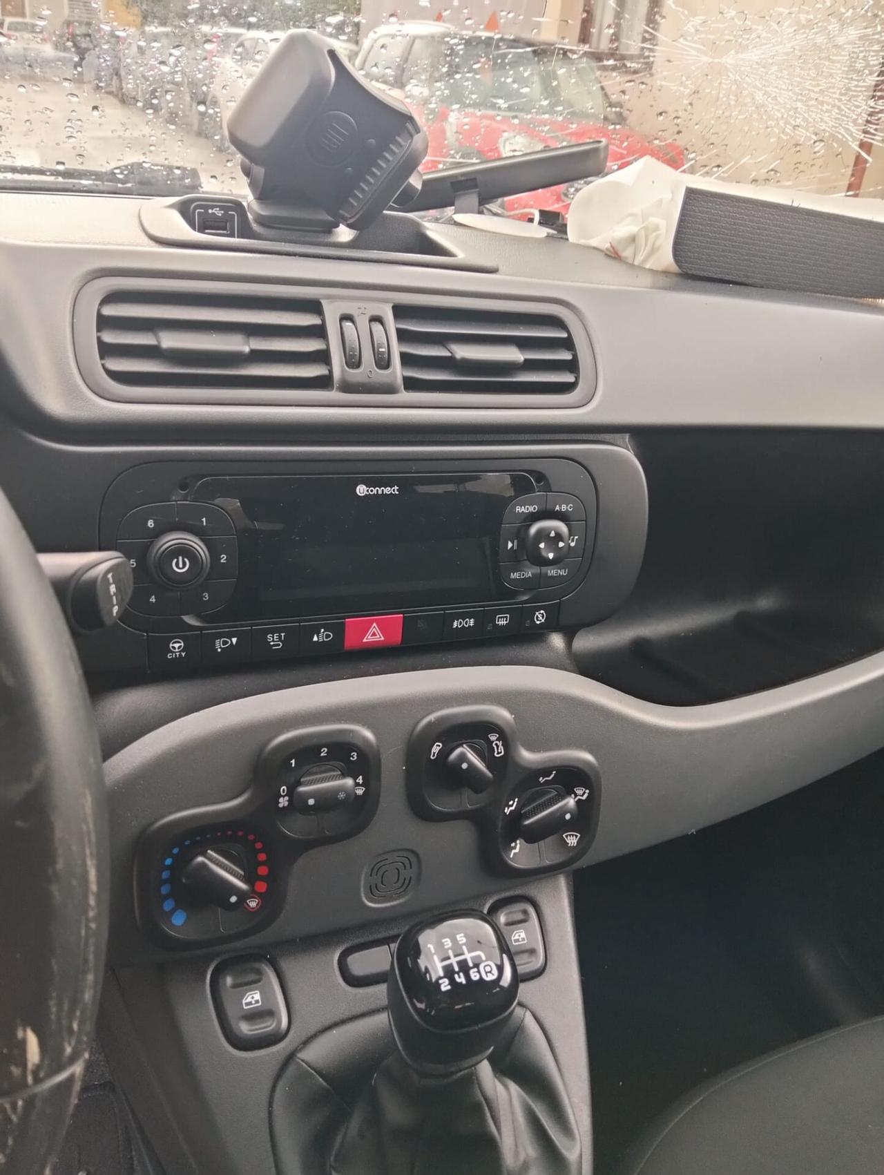 Fiat Panda Cross 1.0 Hybrid 2020 SINISTRATA