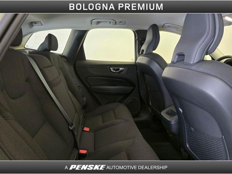 Volvo XC60 XC60 B4 (d) Geartronic Momentum Pro N1 - AUTOCARRO