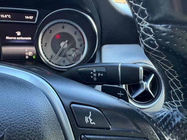 MERCEDES-BENZ GLA 200 CDI Automatic Premium