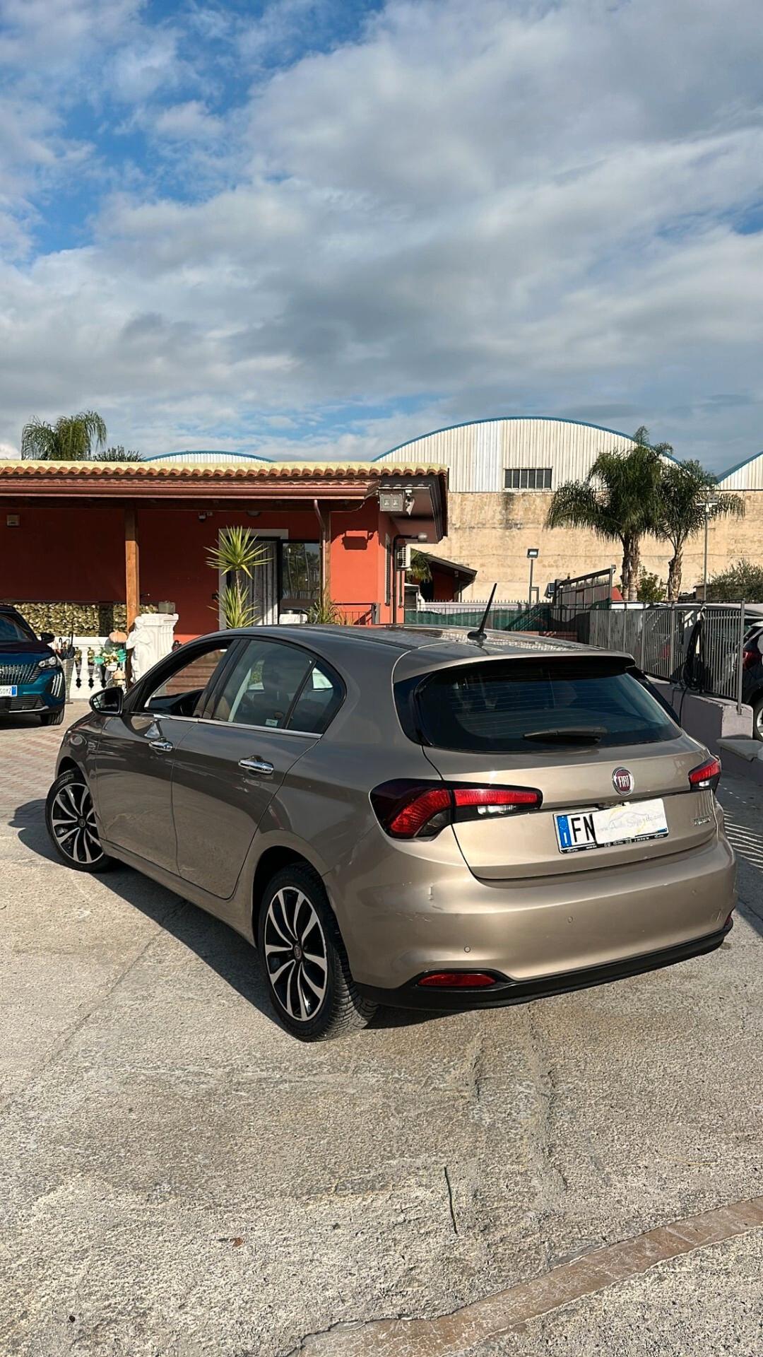 Fiat Tipo 1.3 Mjt S&S SW Lounge
