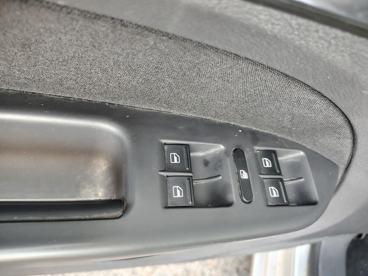 Volkswagen Touran 2.0 Highline METANO