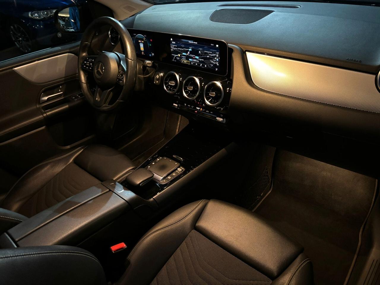 Mercedes-benz B 180 B 180 d Automatic Executive