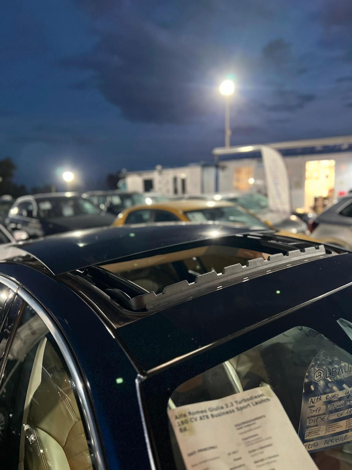 Alfa Romeo Giulia 2.2 Turbodiesel 180 CV AT8 Business Sport Launch Ed.