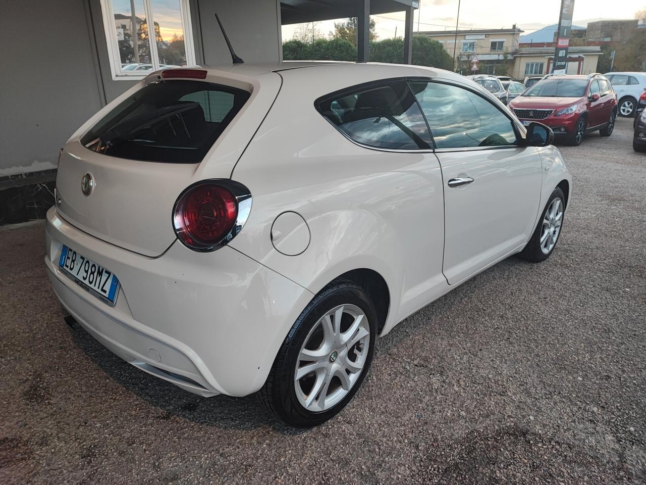 Alfa Romeo MiTo 1.4 T 120 CV GPL Distinctive Sport Pack