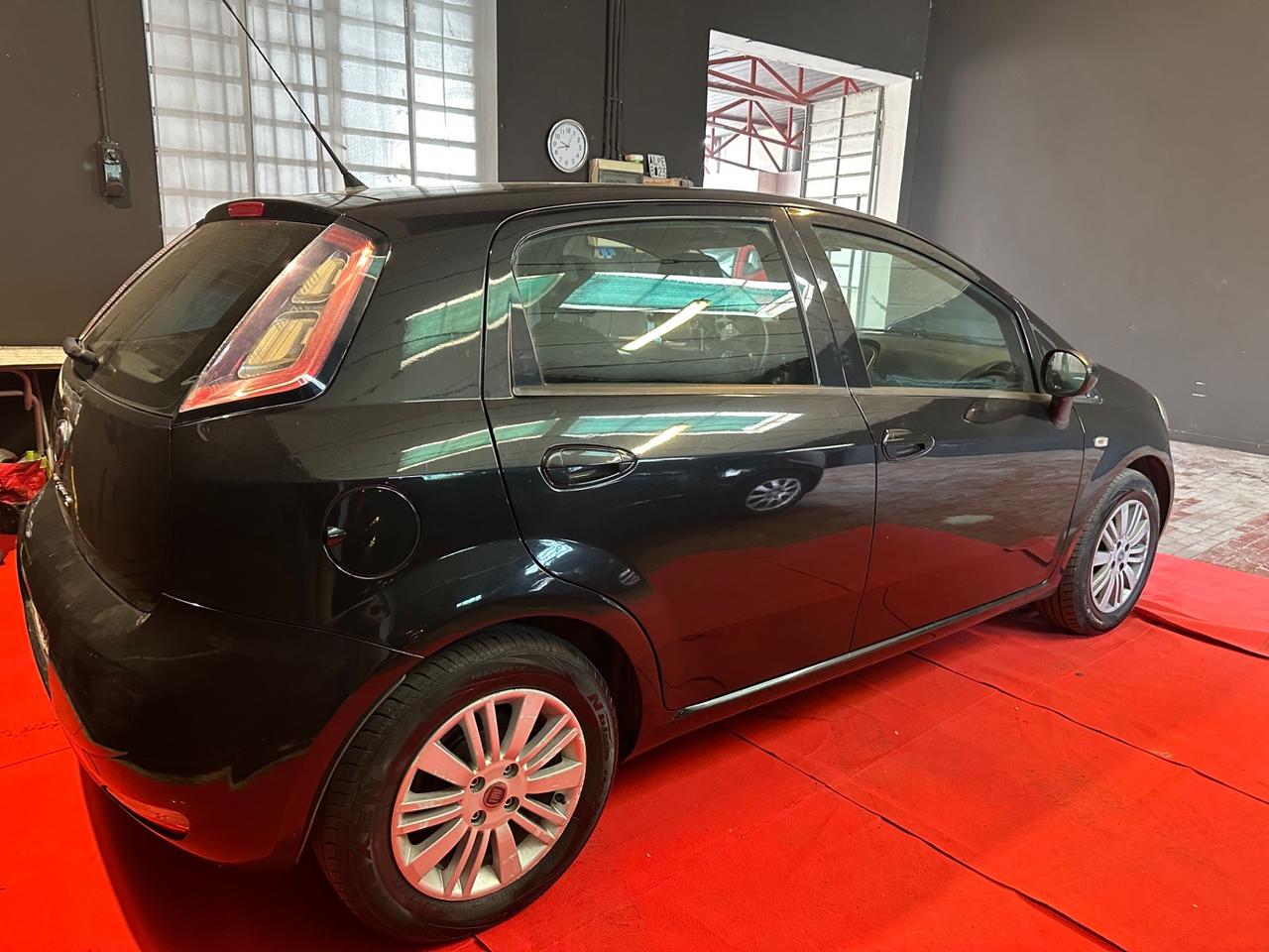 Fiat Punto 1.4 8V 5 porte Easypower Lounge