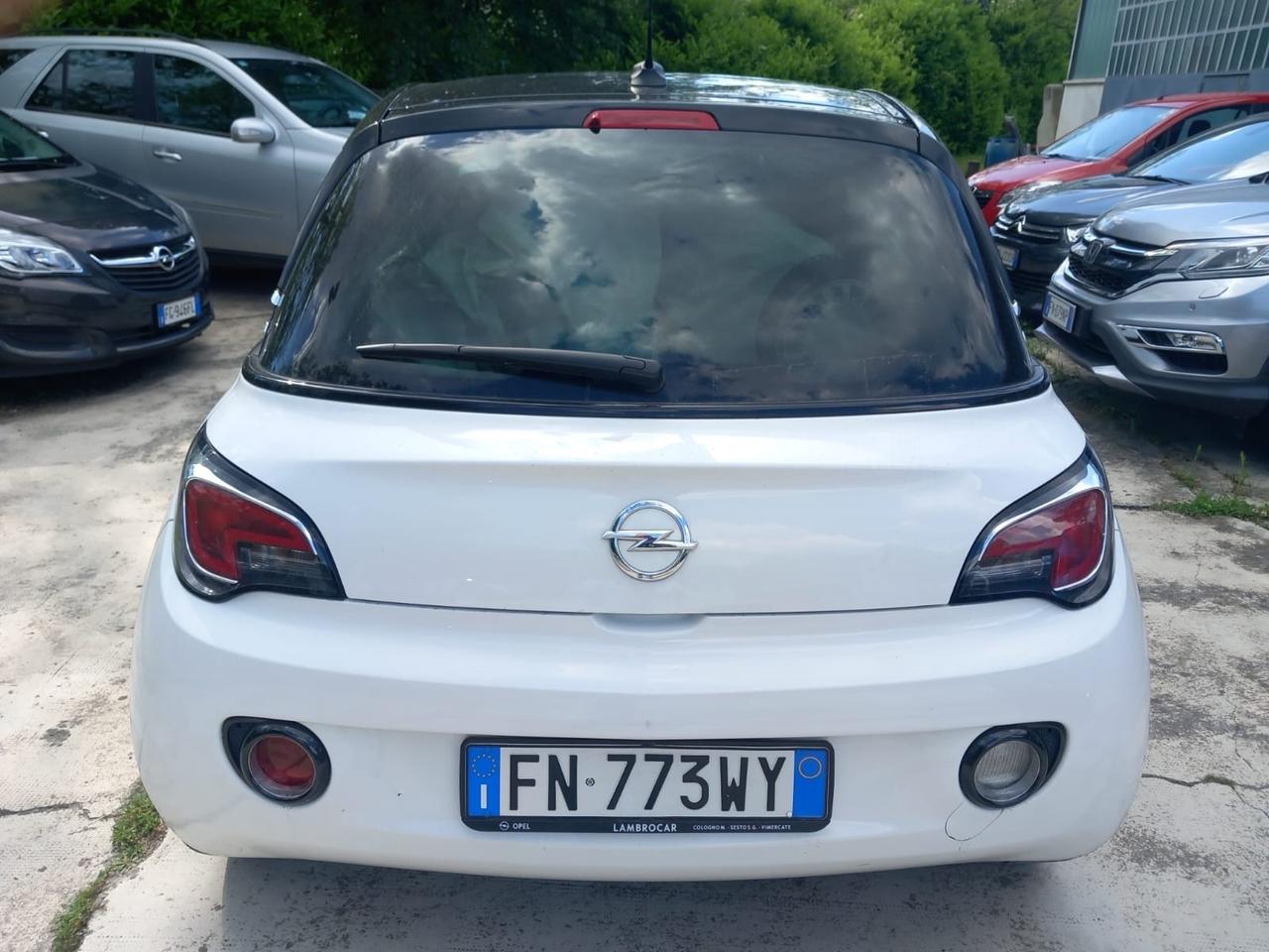 Opel Adam 1.2 70 CV Glam