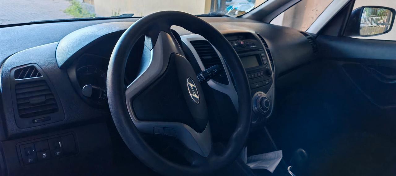 Hyundai iX20 1.4 90 CV Comfort ok neopatentati