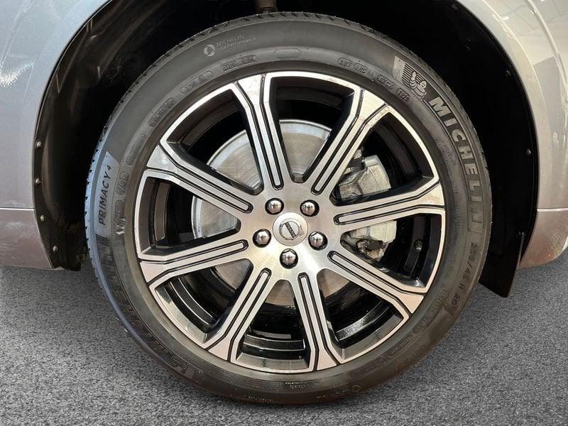 Volvo XC60 II 2018 2.0 b5 Inscription awd auto my20