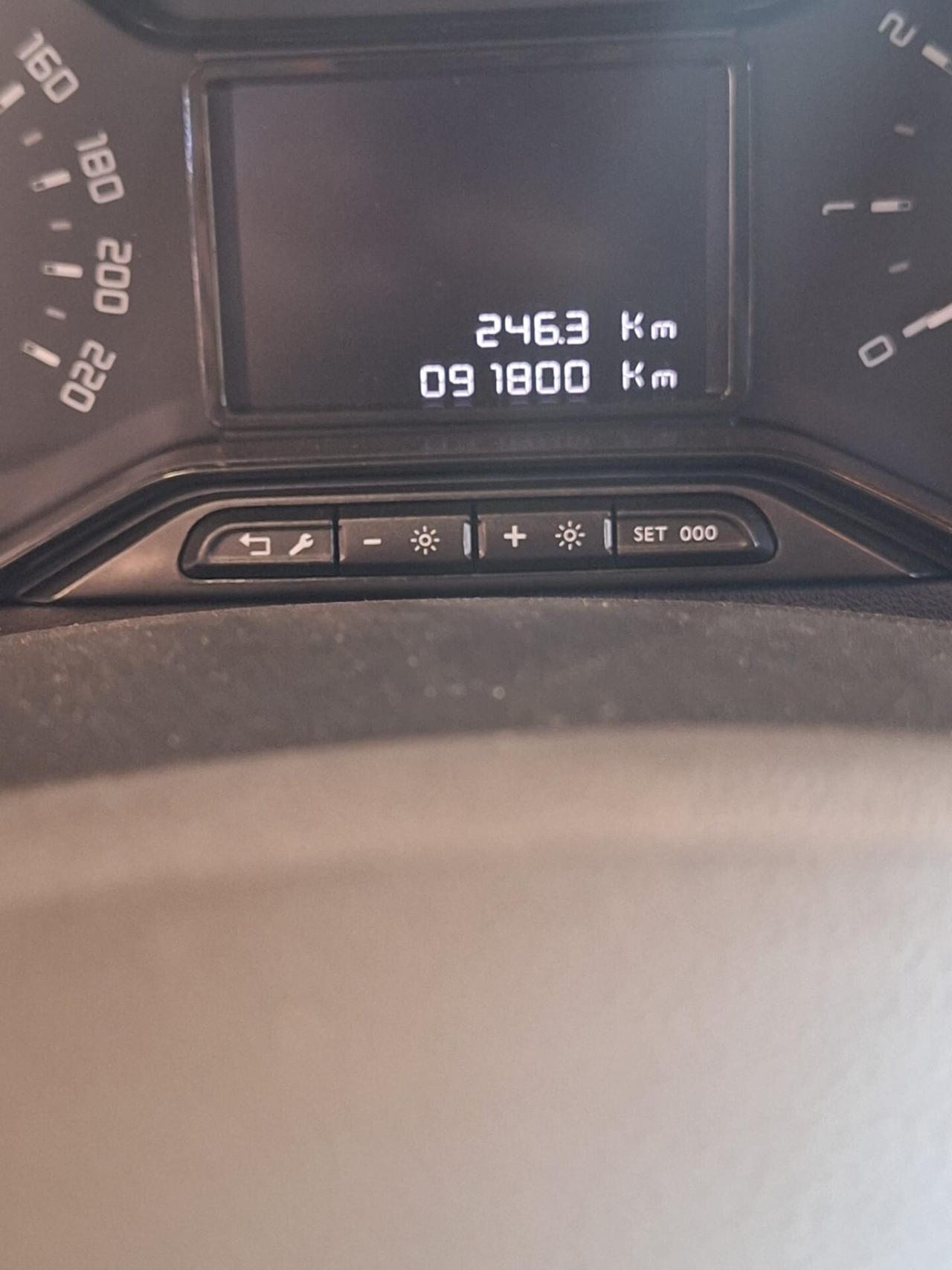 Citroen C3 BlueHDi 100 S&S Shine Pack