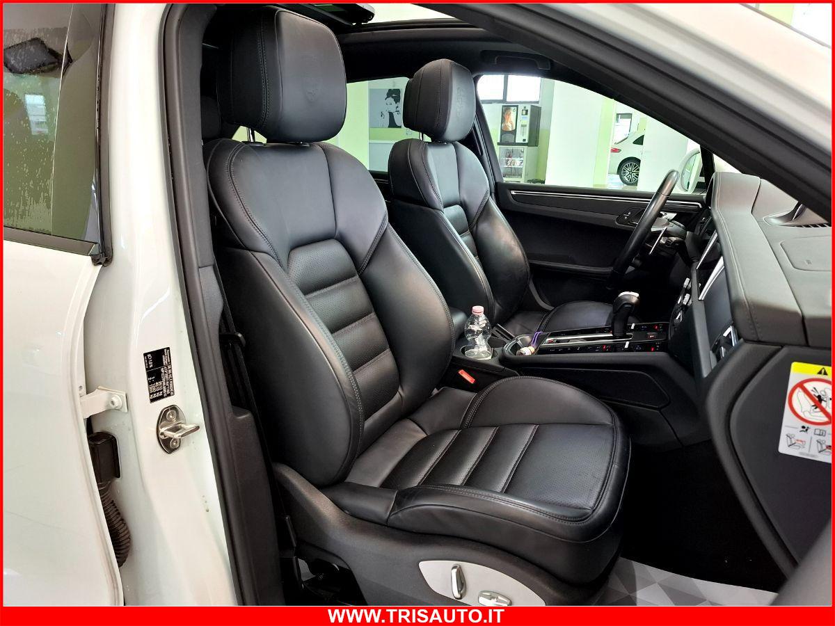 PORSCHE Macan 2.0 T IVATA (TETTO PANORAMICO APRIBILE)