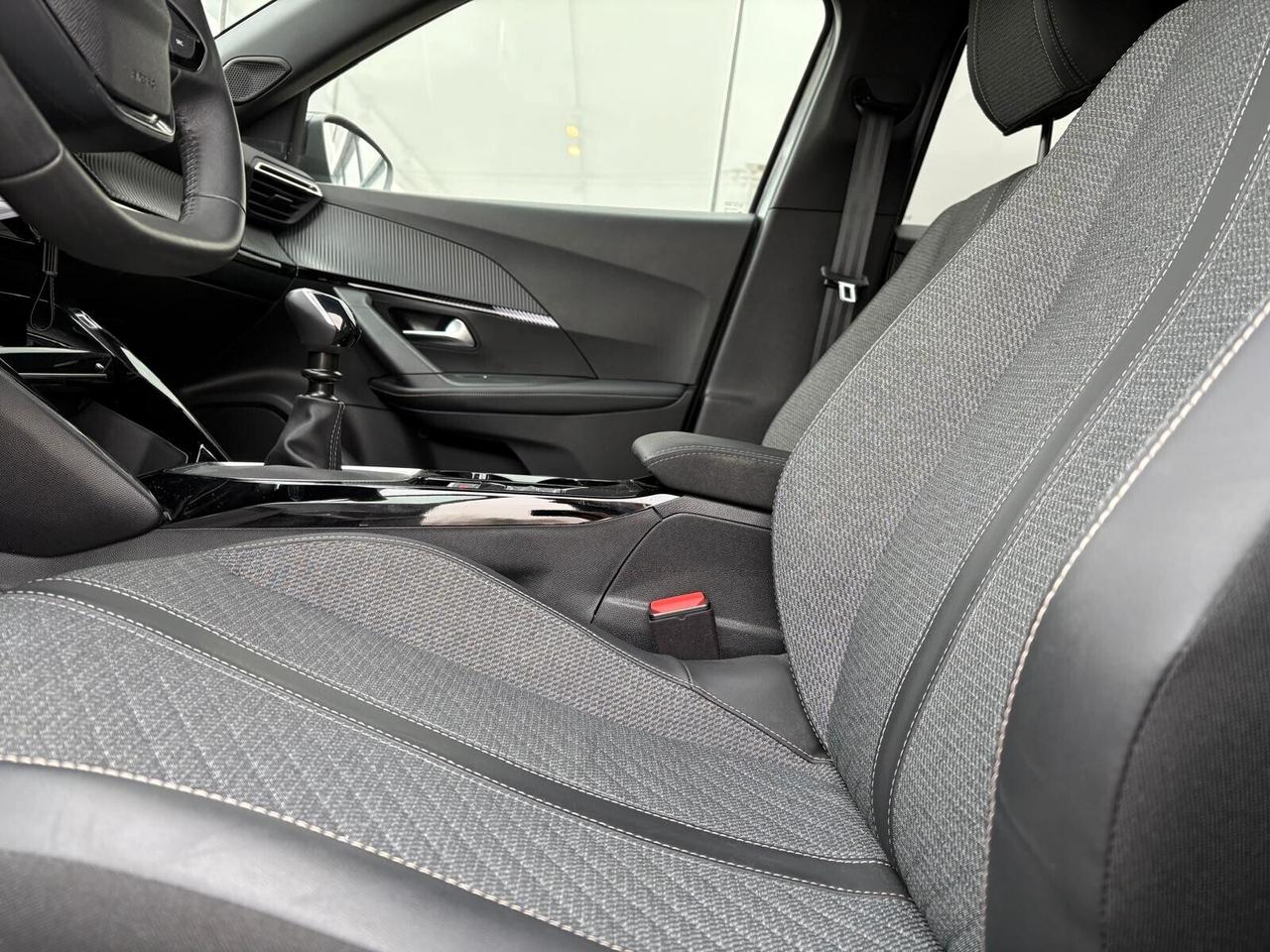 Peugeot 2008 ALLURE PureTech 100 6mt SPOTICAR