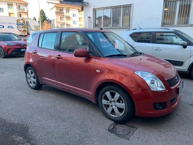 Suzuki Swift 1.3 GL NEOPATENTATI