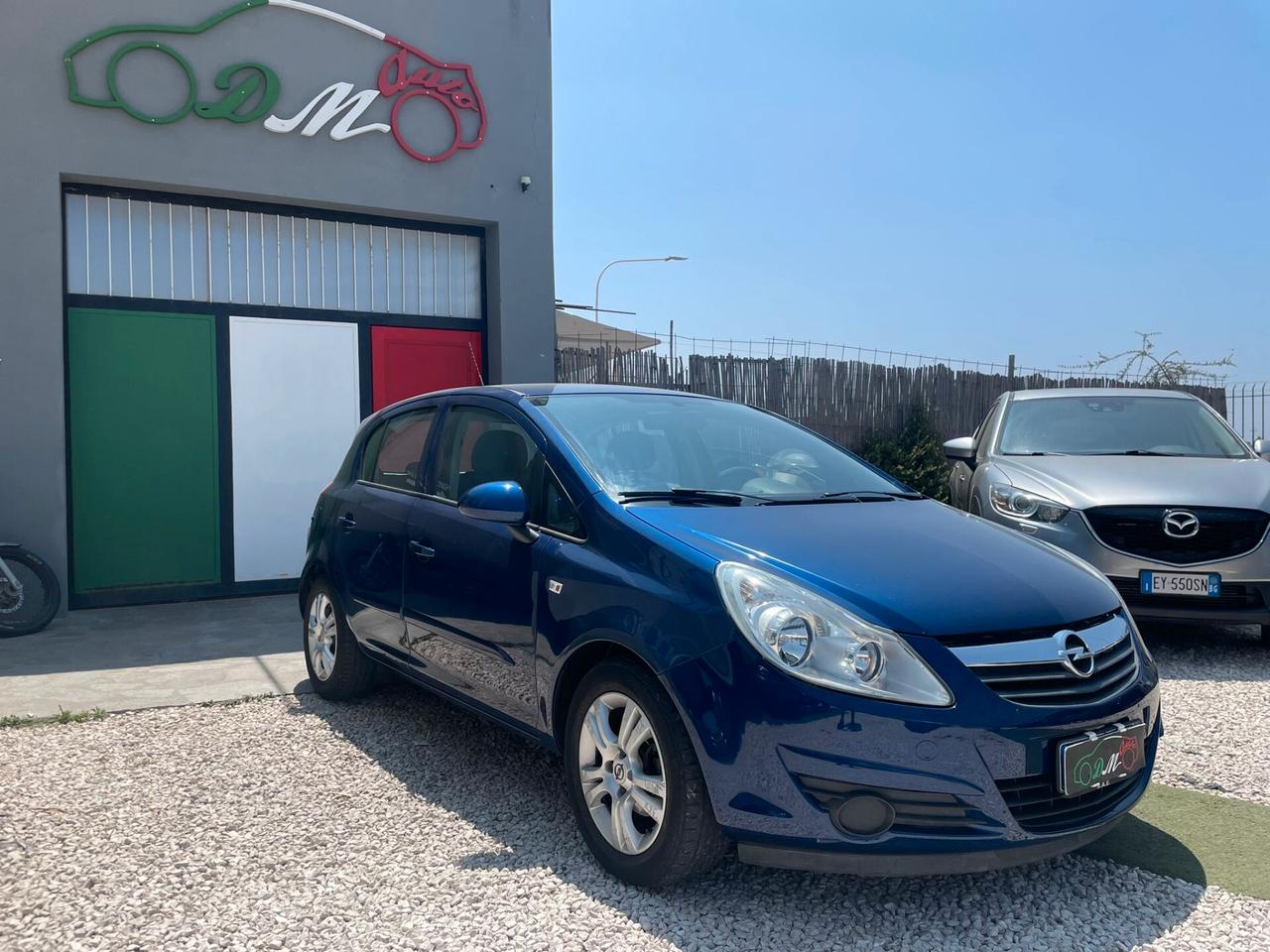 Opel Corsa 1.2 benzina 80 CV