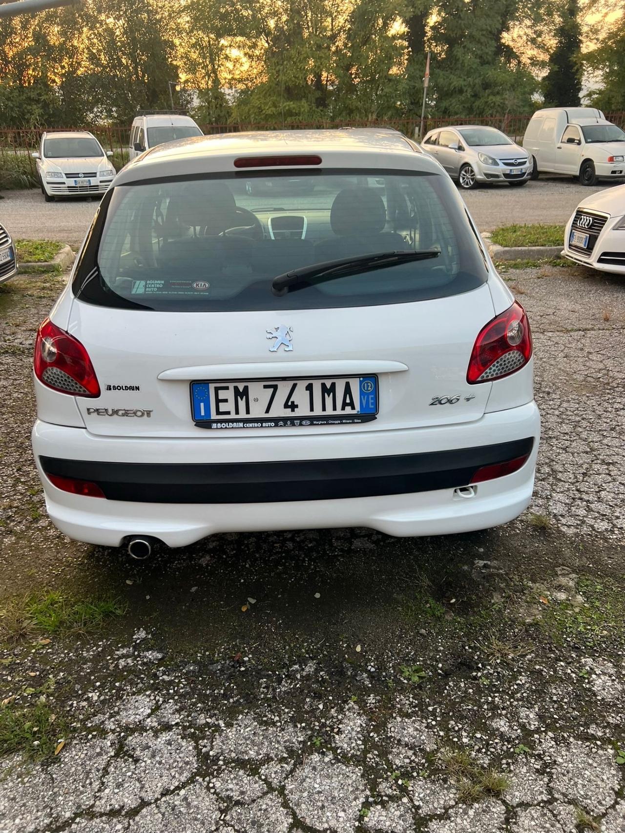 Peugeot 206 Plus 1.1 60CV 5p. GPL 2012 X NEOPATENTATI