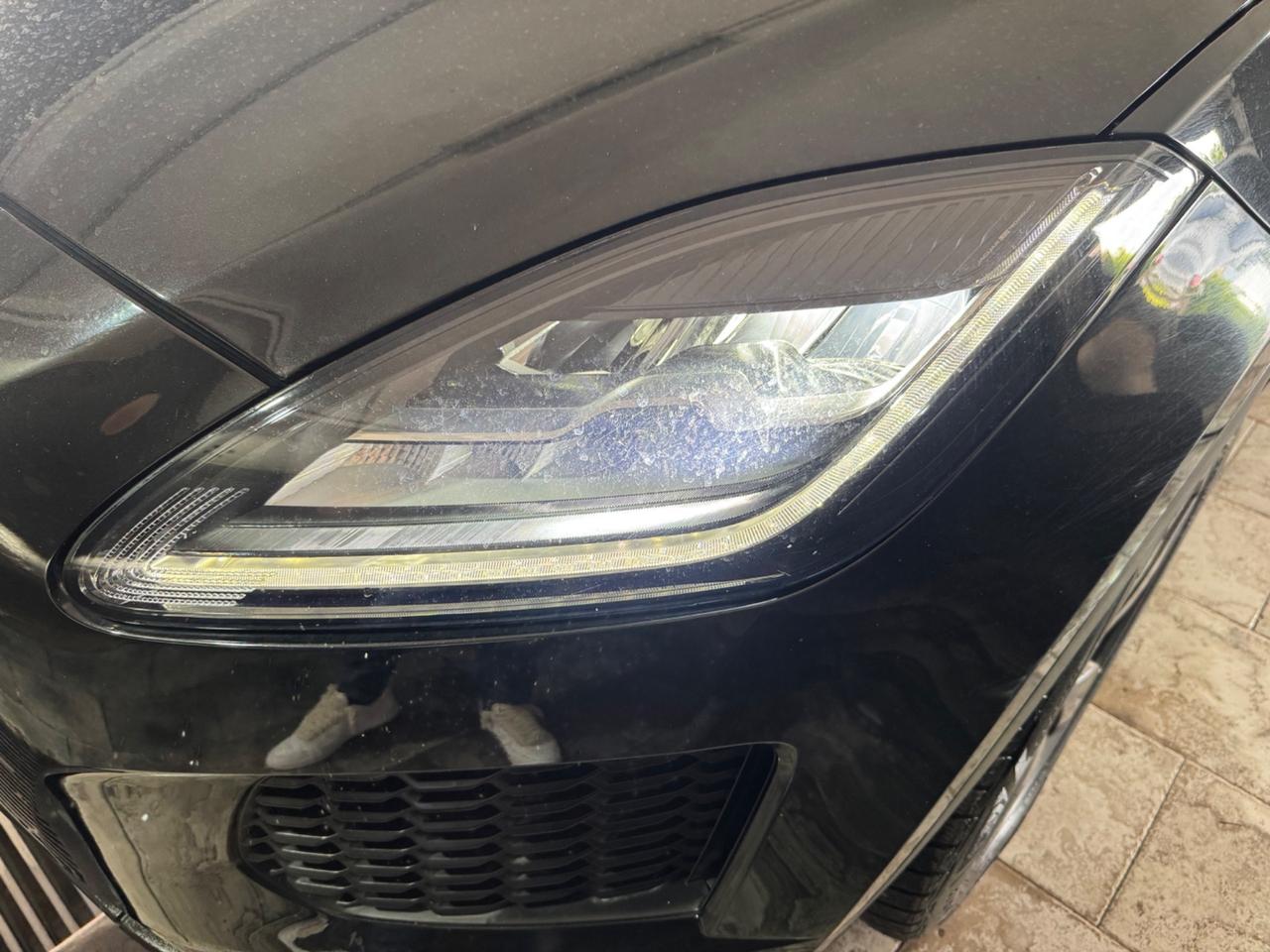 Jaguar E-Pace 2.0D 150 CV AWD aut. R-Dynamic HSE