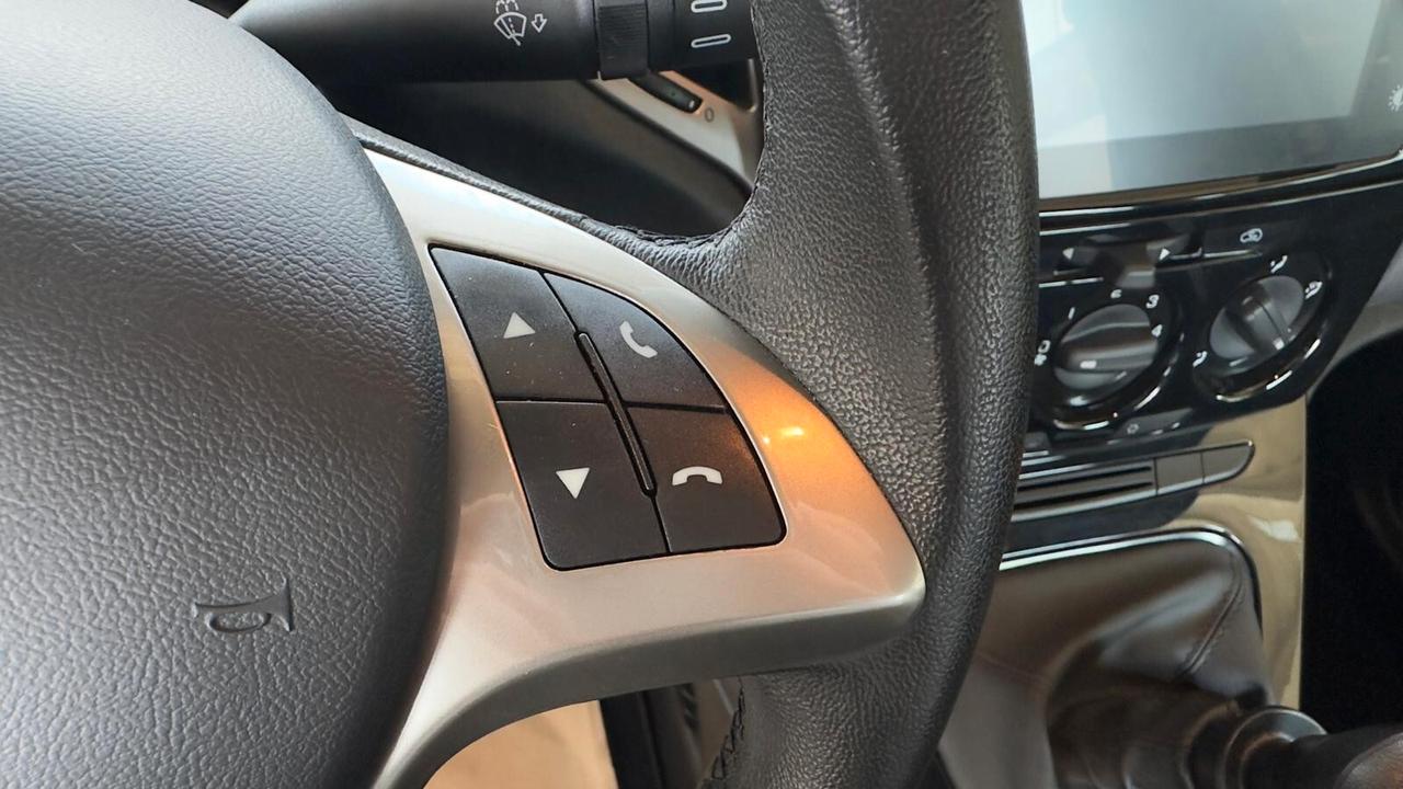 Lancia Ypsilon 1.0 FireFly 5 porte S&S Hybrid Ecochic A. Ferretti