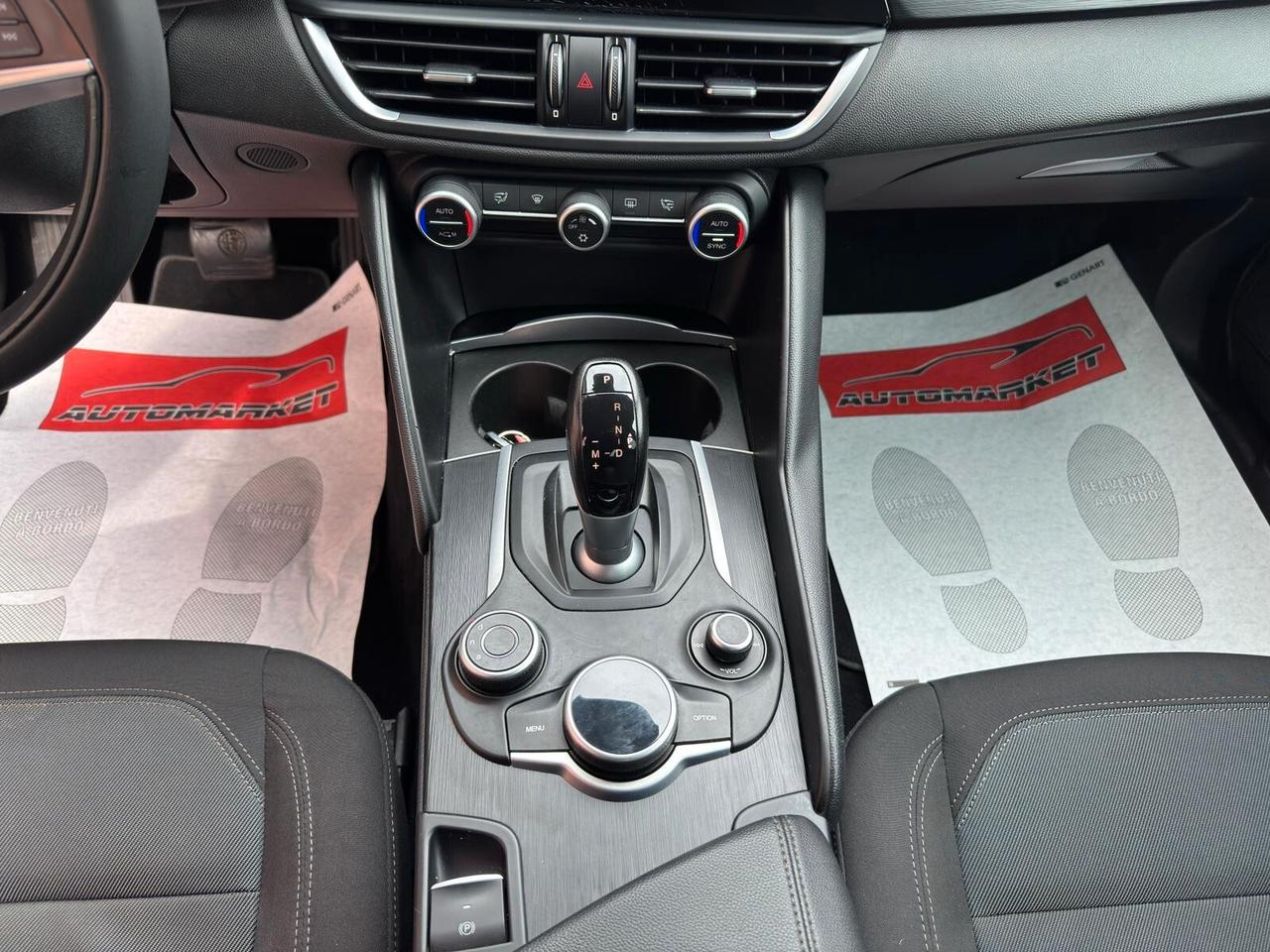 Alfa Romeo Giulia 2.2 Turbodiesel 150 CV AT8