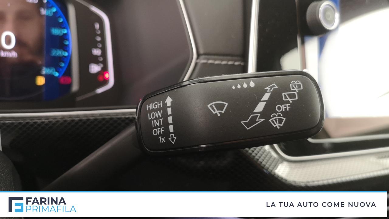 VOLKSWAGEN T-Cross 2024 - T-Cross 1.0 tsi R-Line Plus 115cv