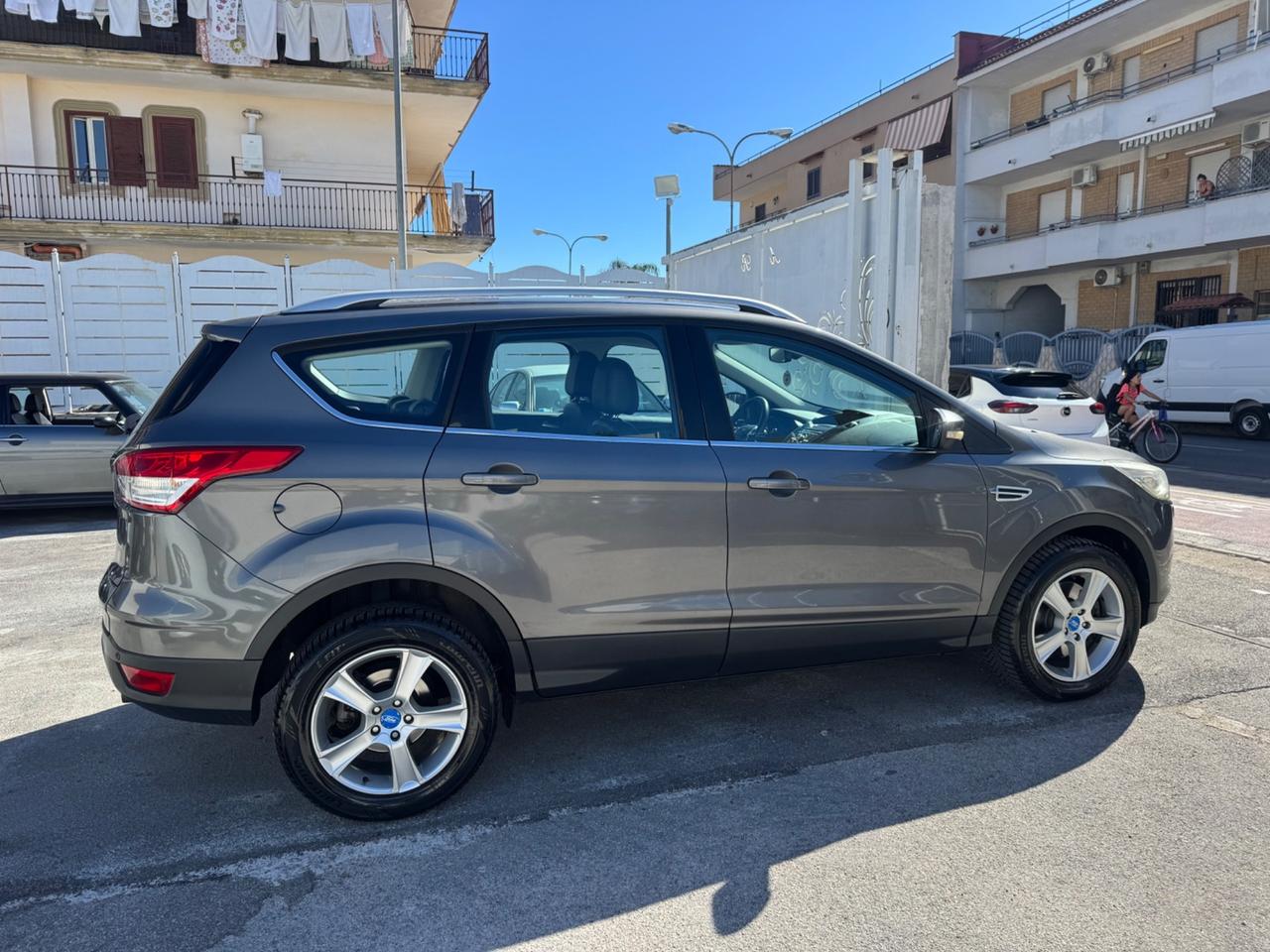 Ford Kuga 2.0 DIESEL 140CV 4X4 Titanium 2013