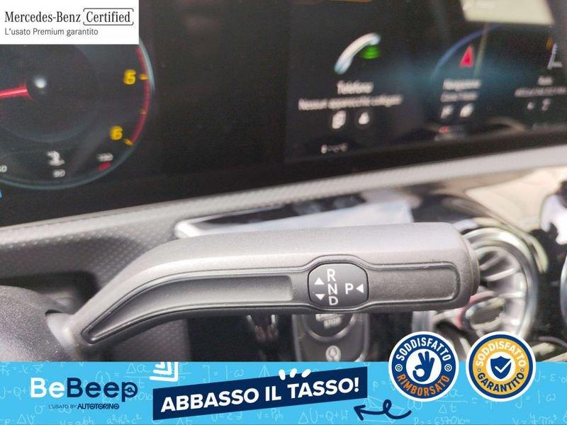 Mercedes-Benz Classe A A 200 D PREMIUM 4MATIC AUTO